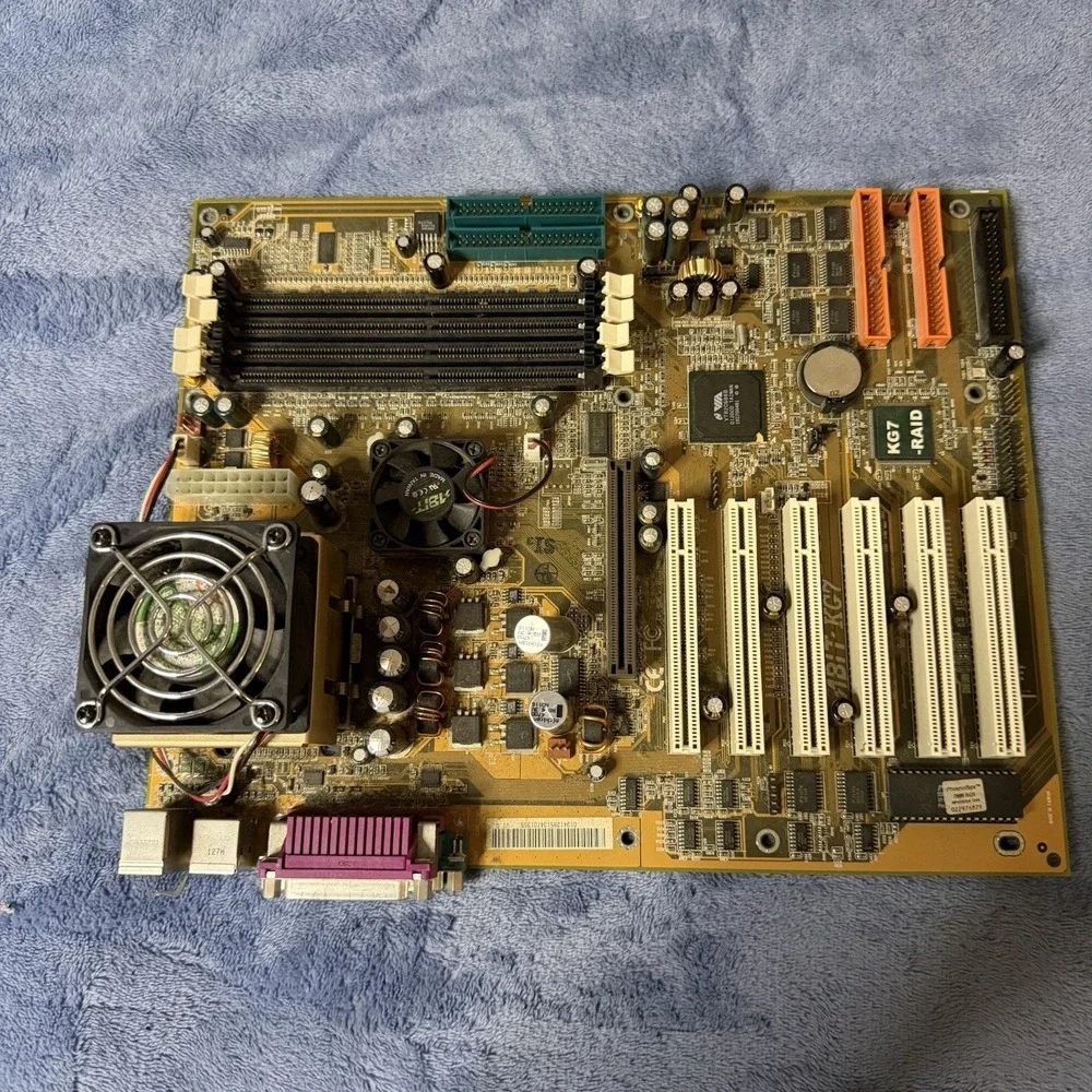 ABIT KG7-RAID, vintage motherboard